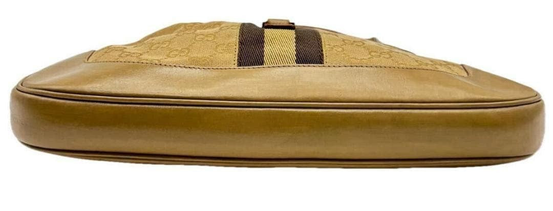 Gucci Jackie  Beige