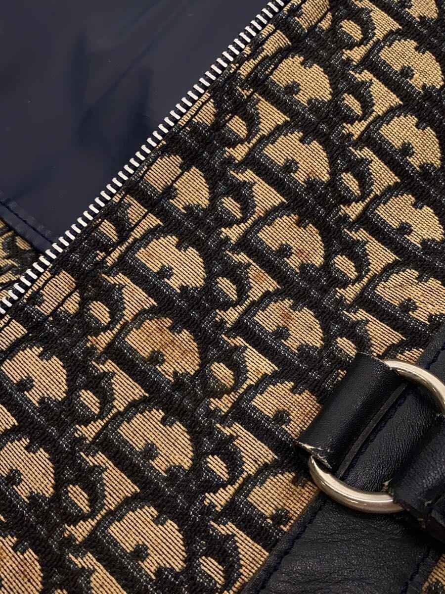 Dior Boston Bag 40 bunnen med hel skinnstripe og Trotter-mønster